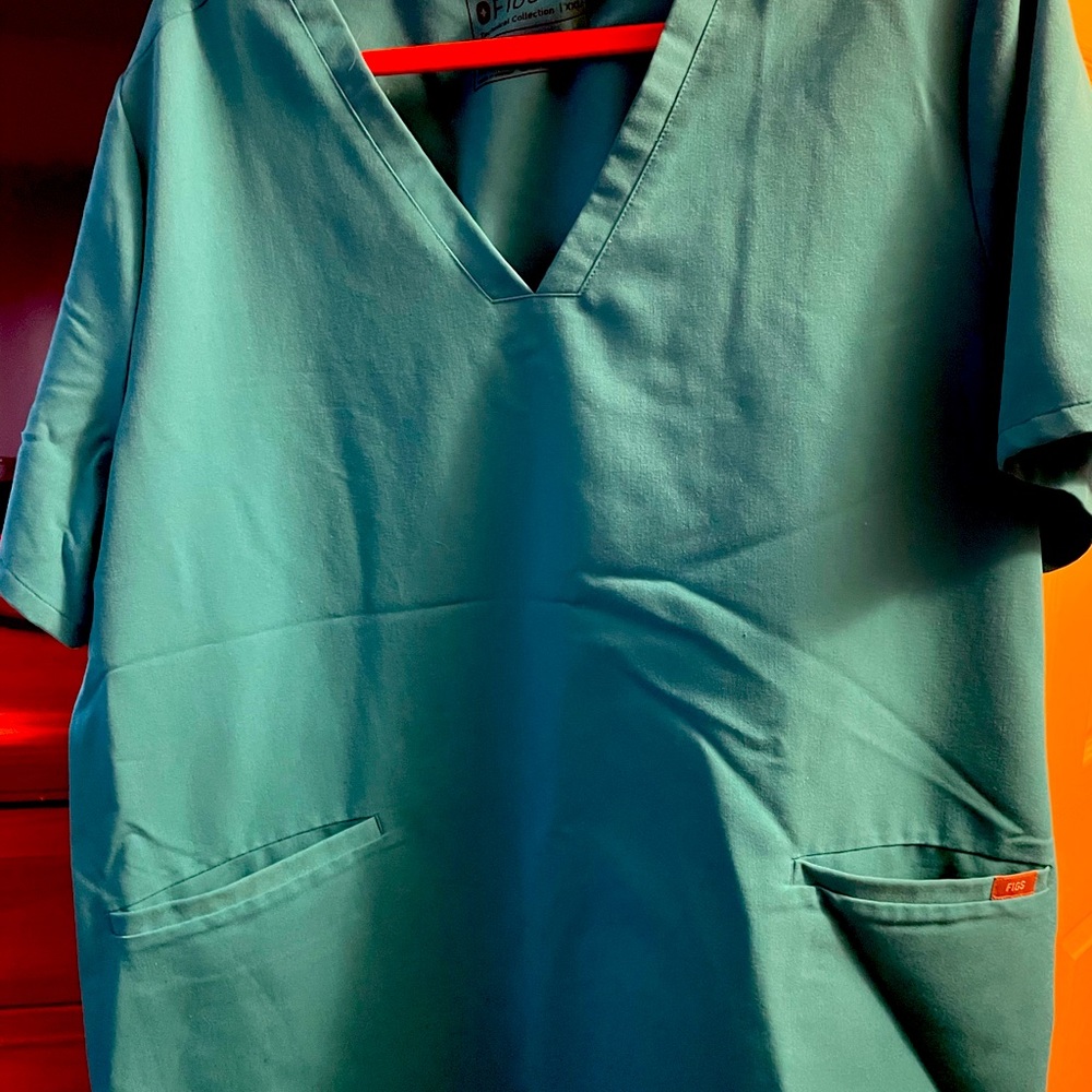 Figs medical scrubs set